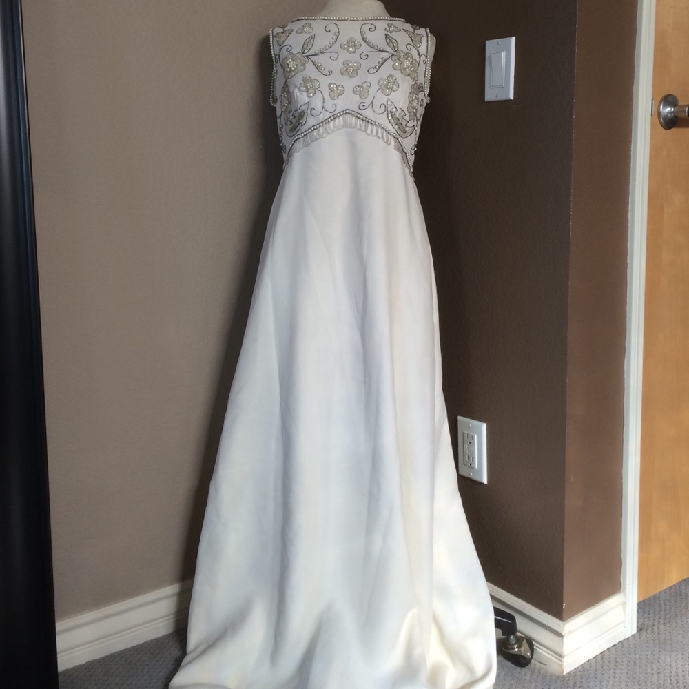 Pretty vintage dress